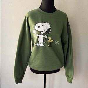 Peanuts Green Sweatshirt with Snoopy and Woodstock